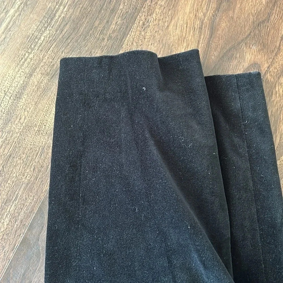 Black Ann Taylor Skinny Pants - Picture 3 of 5